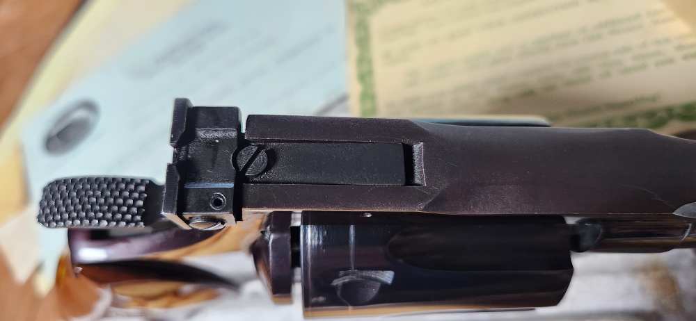 Dan Wesson Model 40 .357 Maximum SuperMag 8" Monson Box Extra Barrel Papers-img-19