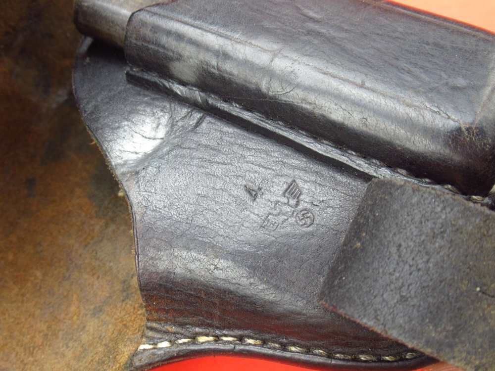 Desirable 1943 German Issued WWII Spanish ASTRA 300 WaA/251 9mm Kurtz .380 -img-114