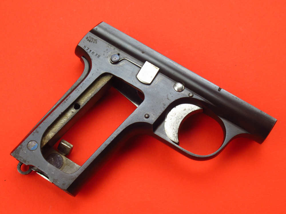 Desirable 1943 German Issued WWII Spanish ASTRA 300 WaA/251 9mm Kurtz .380 -img-84