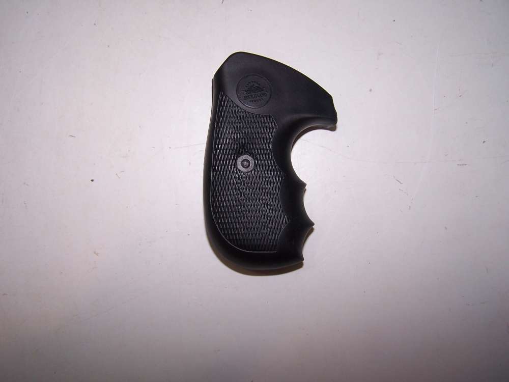 Rock Island Revolver Grips-img-1