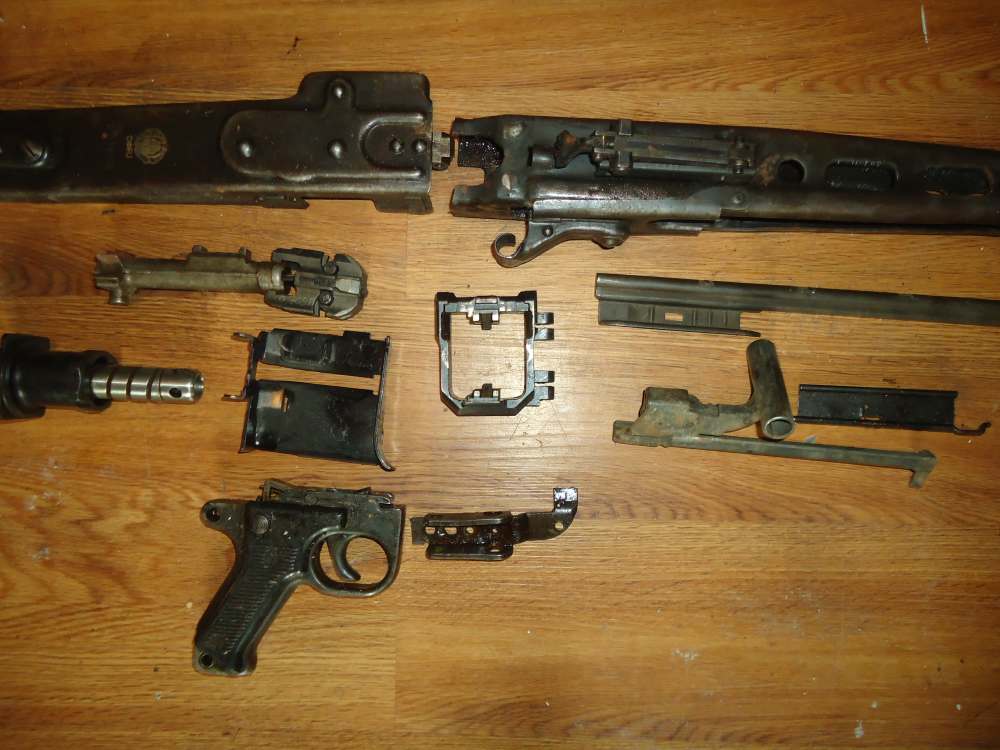 mg42/m53 parts kit great shape hardwood stock-img-3