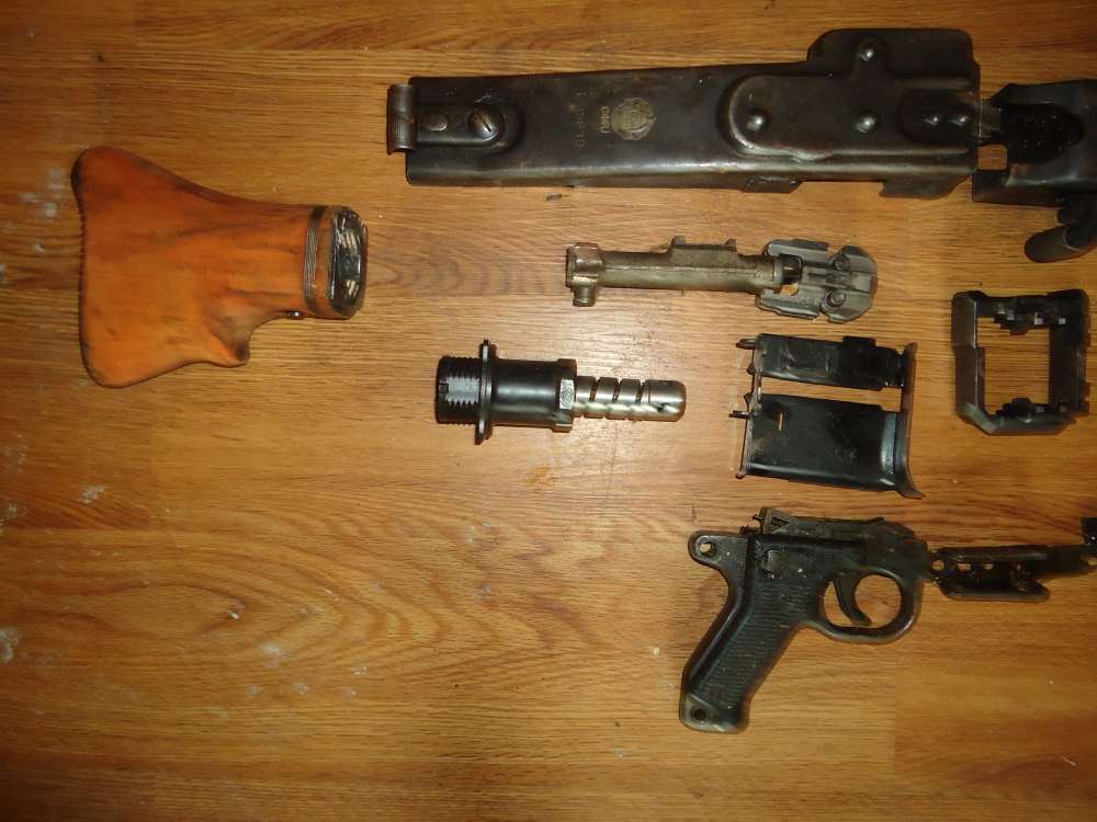 mg42/m53 parts kit great shape hardwood stock-img-1