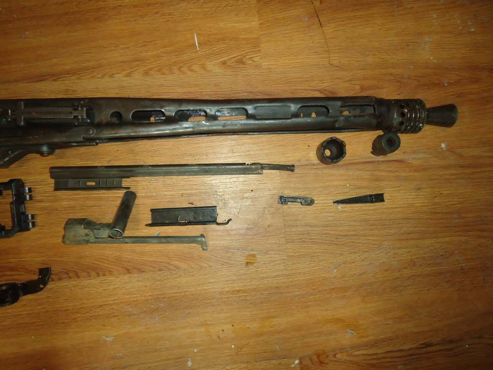 mg42/m53 parts kit great shape hardwood stock-img-2