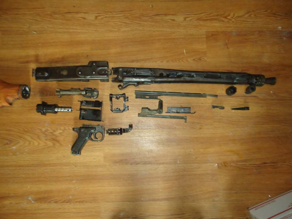 mg42/m53 parts kit great shape hardwood stock-img-0