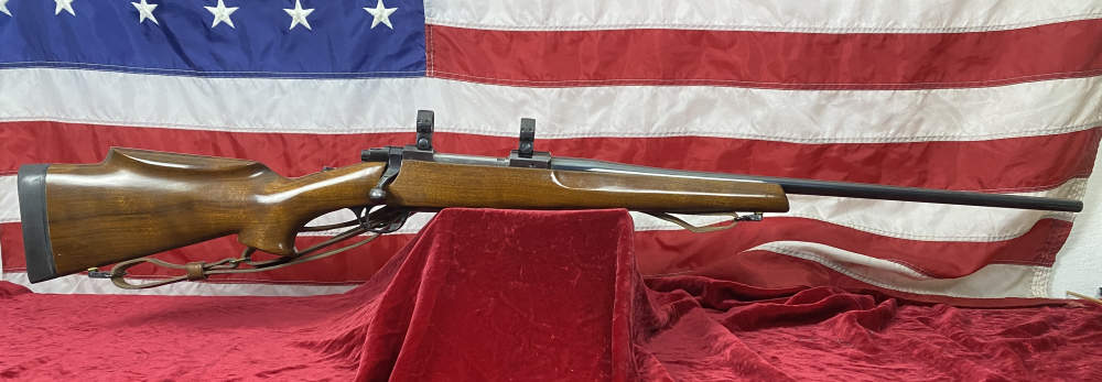 Ruger Model 77 Tang Safety 7mm Rem Mag 1980 Production-img-18