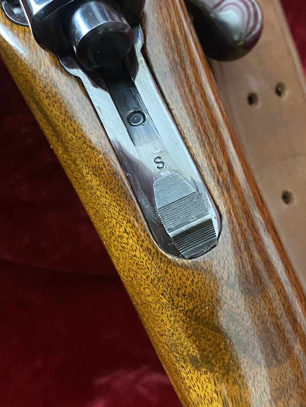 Ruger Model 77 Tang Safety 7mm Rem Mag 1980 Production-img-17