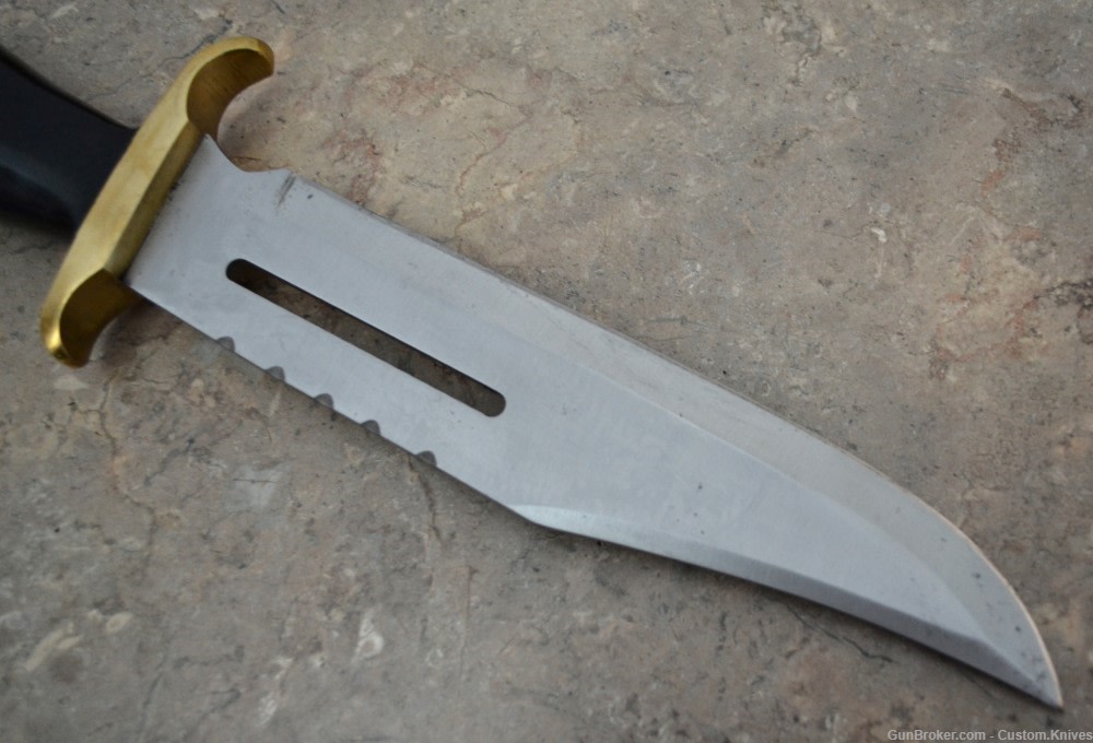 Custom Made Surgical Steel Hunting Knife with Texture Raisen Handle (AS 24)-img-3