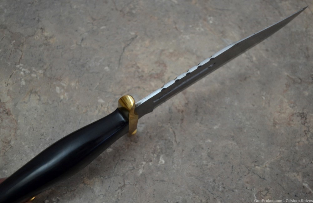 Custom Made Surgical Steel Hunting Knife with Texture Raisen Handle (AS 24)-img-7
