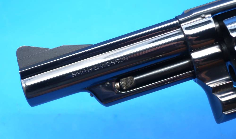 Smith & Wesson Model 19 (no dash) 357 Combat Magnum ca. 1960 Excellent!-img-8