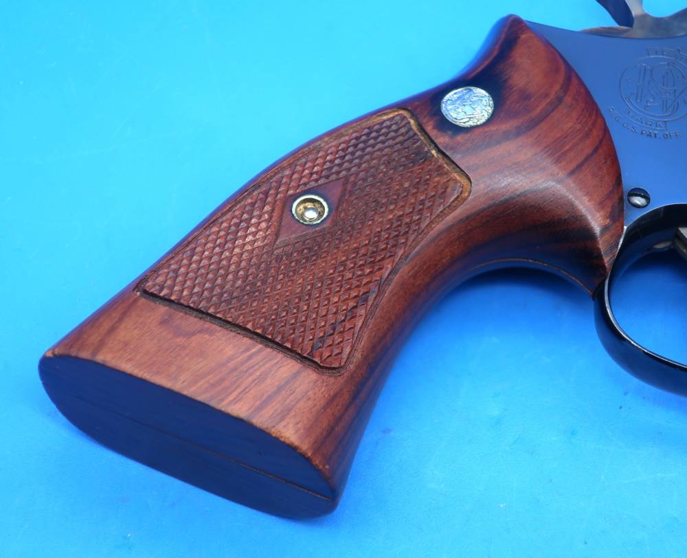 Smith & Wesson Model 19 (no dash) 357 Combat Magnum ca. 1960 Excellent!-img-18
