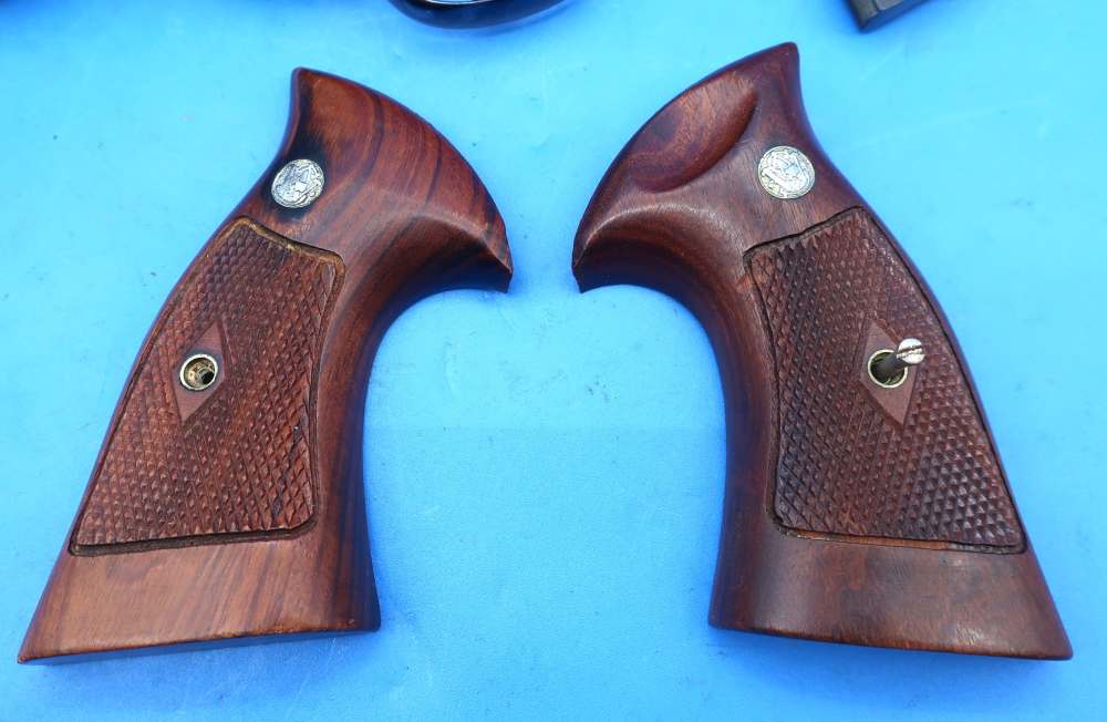 Smith & Wesson Model 19 (no dash) 357 Combat Magnum ca. 1960 Excellent!-img-28