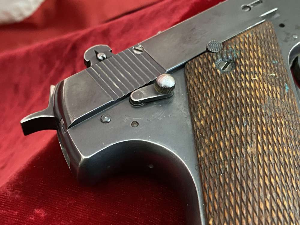 High Standard H-D Military 6.75" Barrel .22 LR New Haven Production 1947-img-20