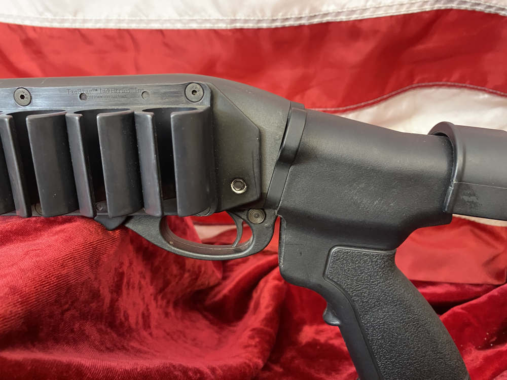 Remington 870 Tactical 12 Gauge Surefire 870 Forend Adjustable Stock-img-3