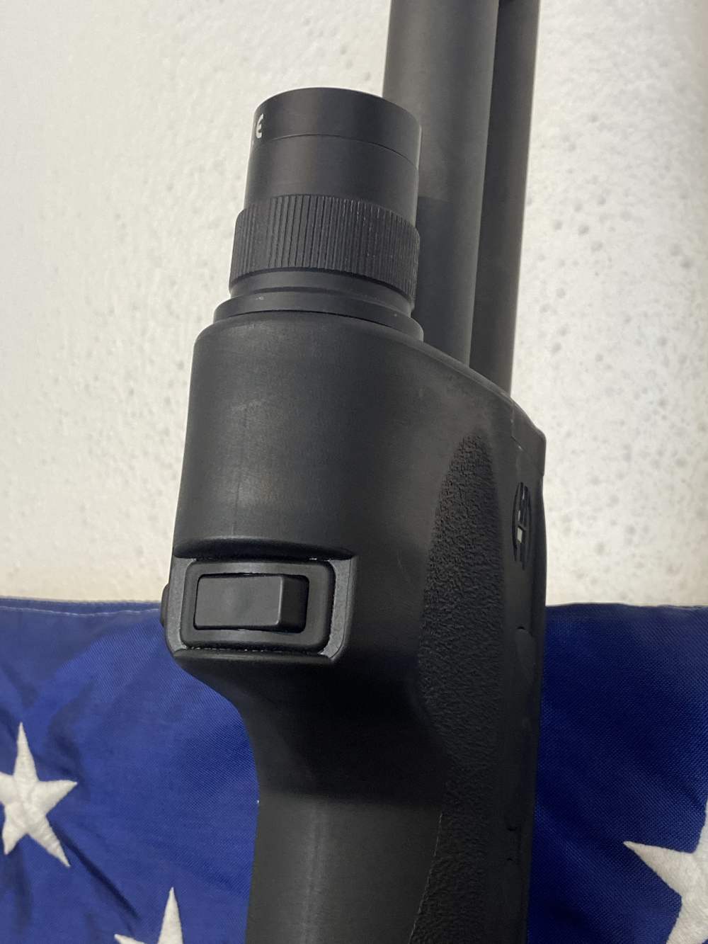 Remington 870 Tactical 12 Gauge Surefire 870 Forend Adjustable Stock-img-35