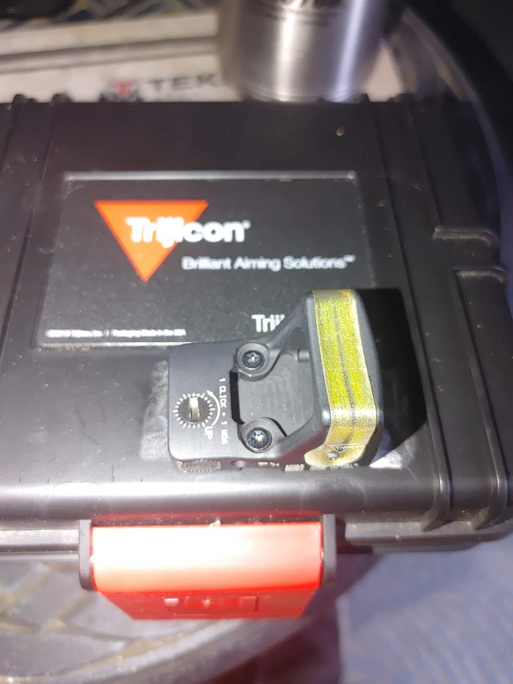 Trijicon RMR 700053 12.9 MOA Triangle Amber color-img-0