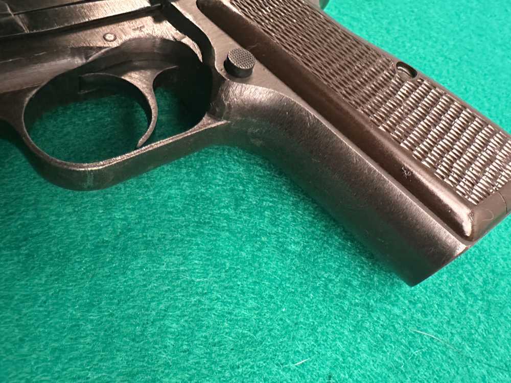Browning FN High Power German WWII Military Made in 1944 / 1945 Very Nice!-img-7