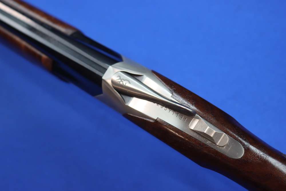 Browning CITORI 825 PRO SPORTING Shotgun 20GA 32" O/U 20 ADJ COMB Engraved -img-51