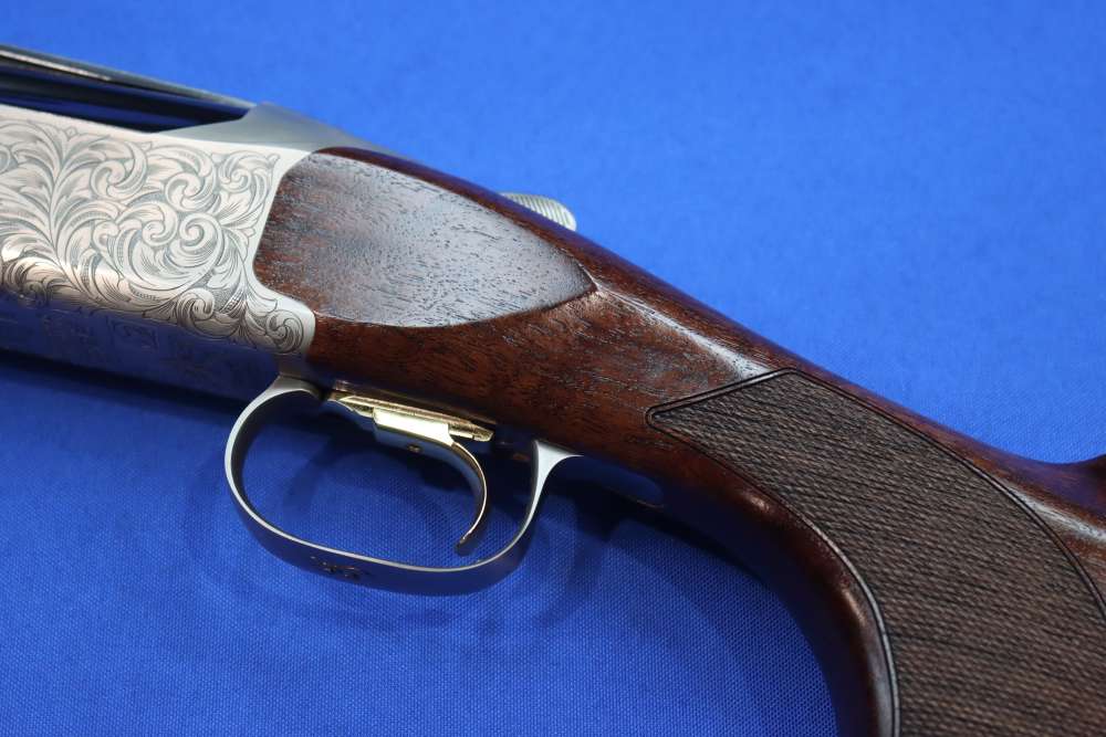 Browning CITORI 825 PRO SPORTING Shotgun 20GA 32" O/U 20 ADJ COMB Engraved -img-22