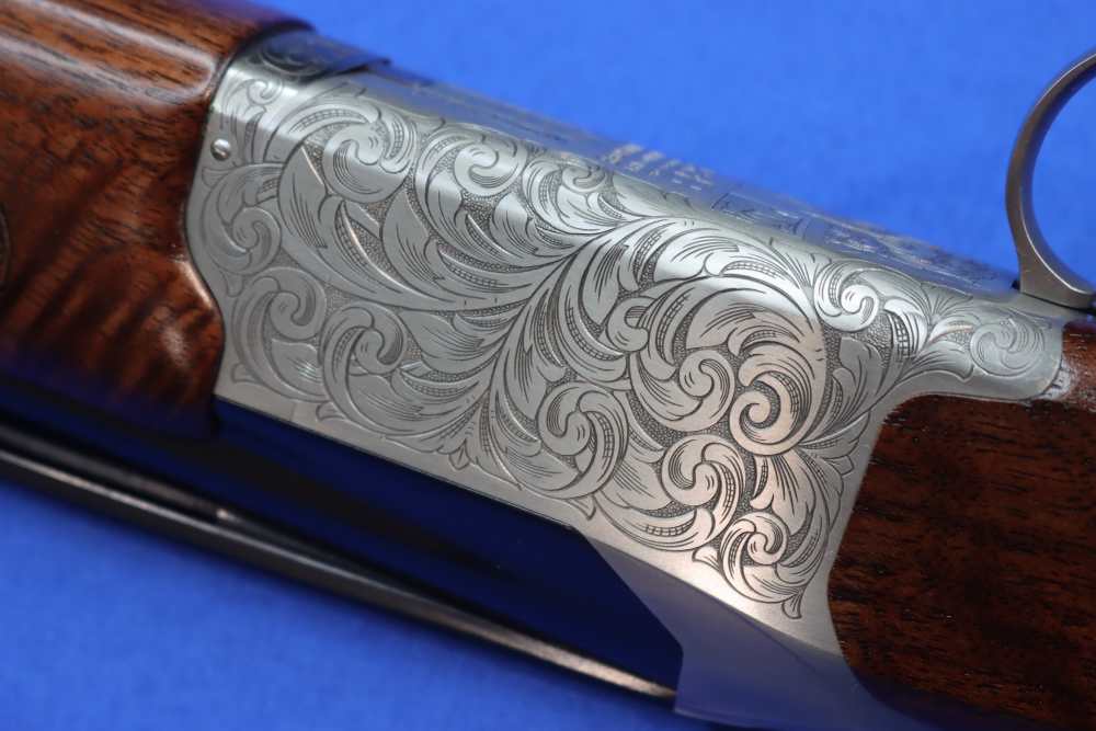 Browning CITORI 825 PRO SPORTING Shotgun 20GA 32" O/U 20 ADJ COMB Engraved -img-39