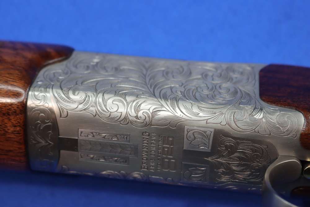 Browning CITORI 825 PRO SPORTING Shotgun 20GA 32" O/U 20 ADJ COMB Engraved -img-35