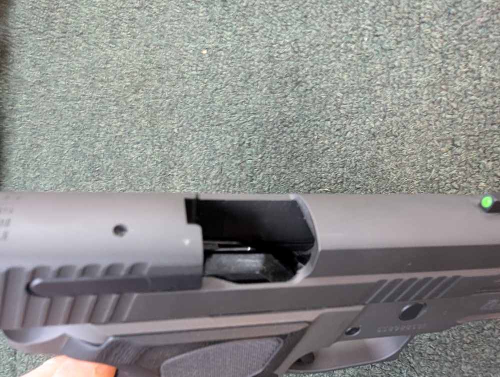 Sig Sauer p229 Legion 9mm 3.9"-img-25