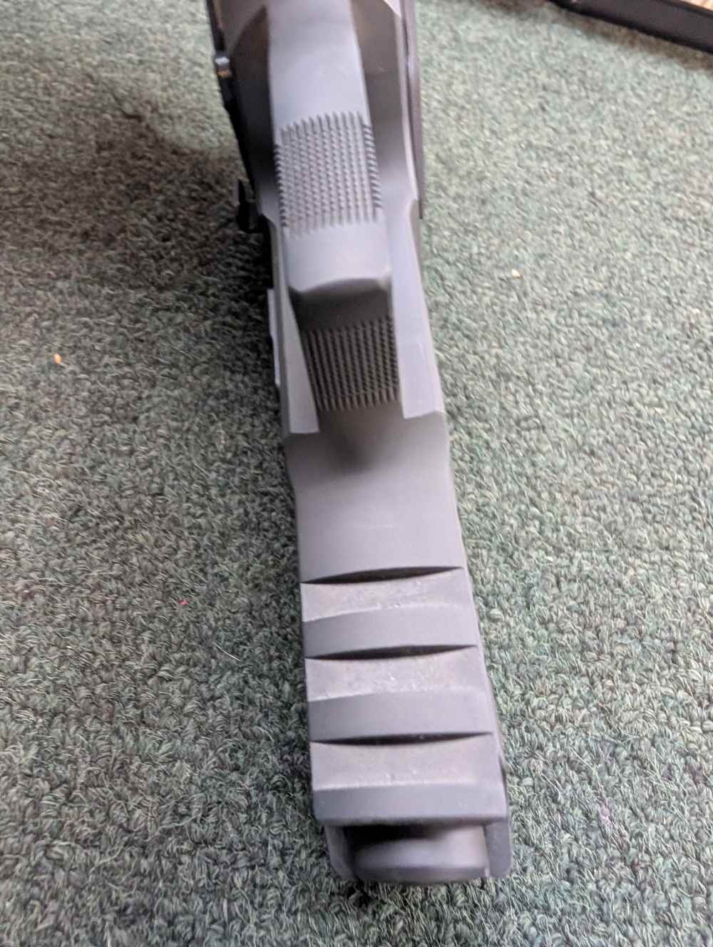 Sig Sauer p229 Legion 9mm 3.9"-img-9