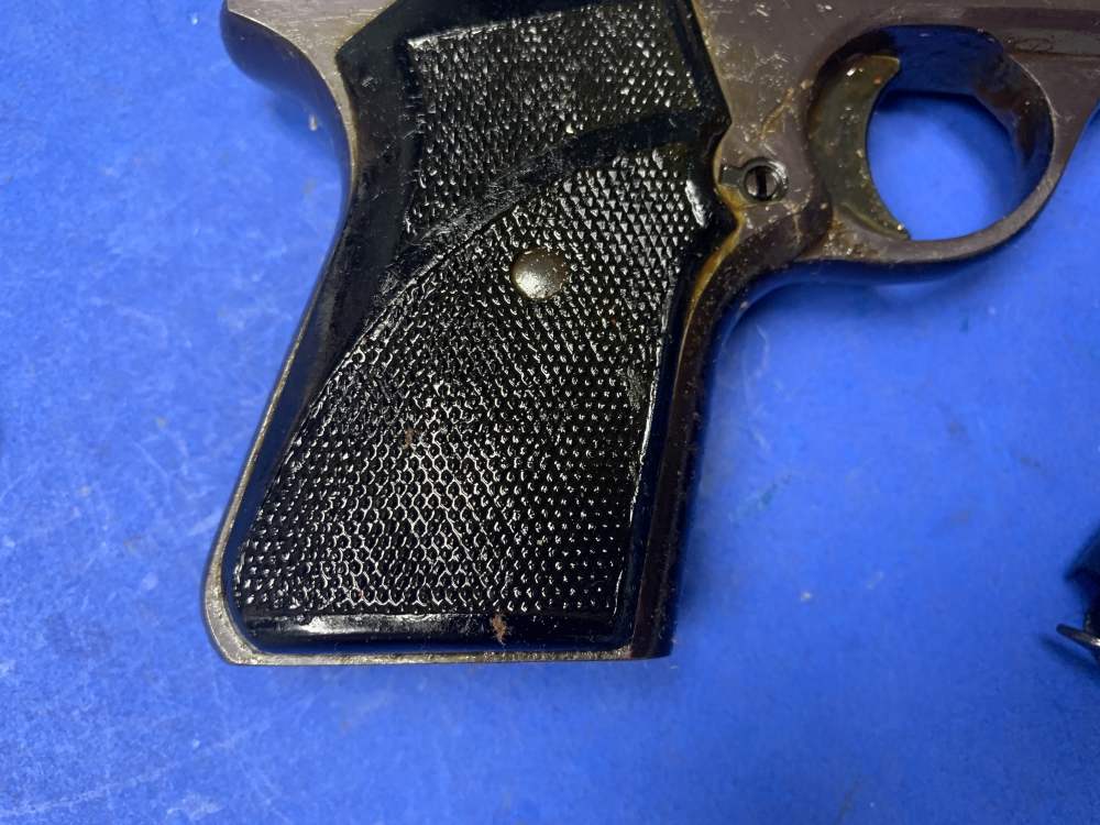 Crvena Zastava Yugo M70 7.65 /.32 acp pistol 6/1972 date C&R-img-1