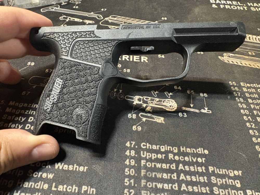 New GrayGuns Sig P365 Custom Laser-Sculpted Grey Grip Mod-img-0
