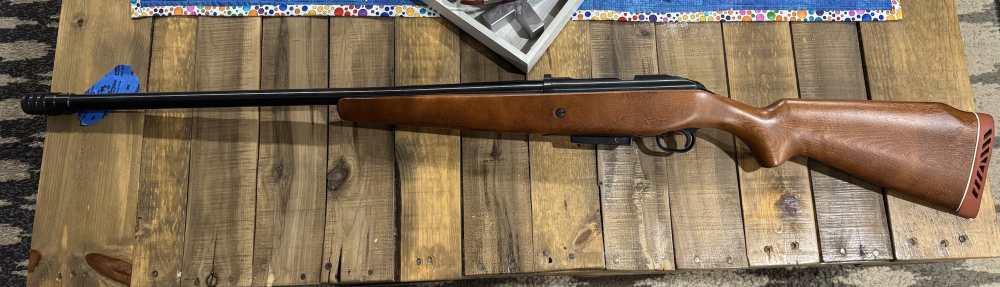 Mossberg 395 KA 12 GA 2 3/4 and 3 inch shells-img-6