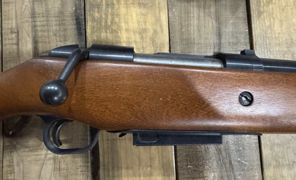 Mossberg 395 KA 12 GA 2 3/4 and 3 inch shells-img-1