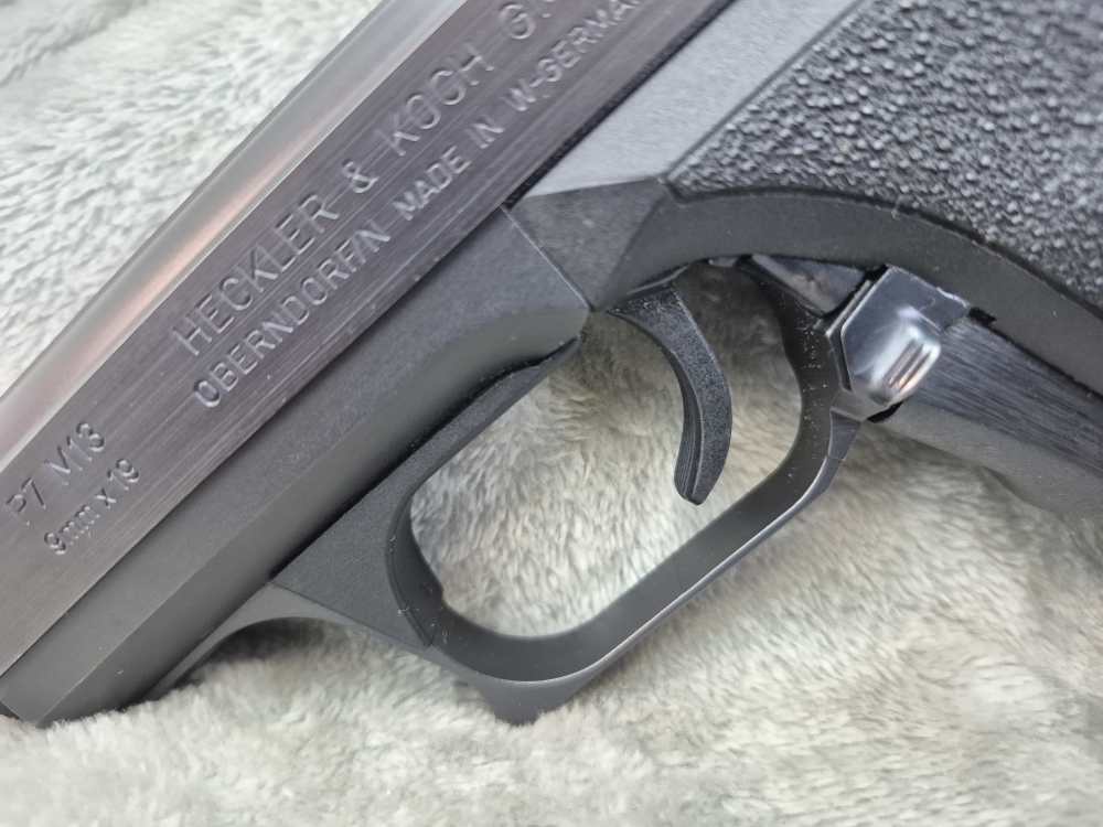 H&K P7 M13 9mm – Factory Box & Two Mags – Made in 1986 – EXCELLENT! -img-10