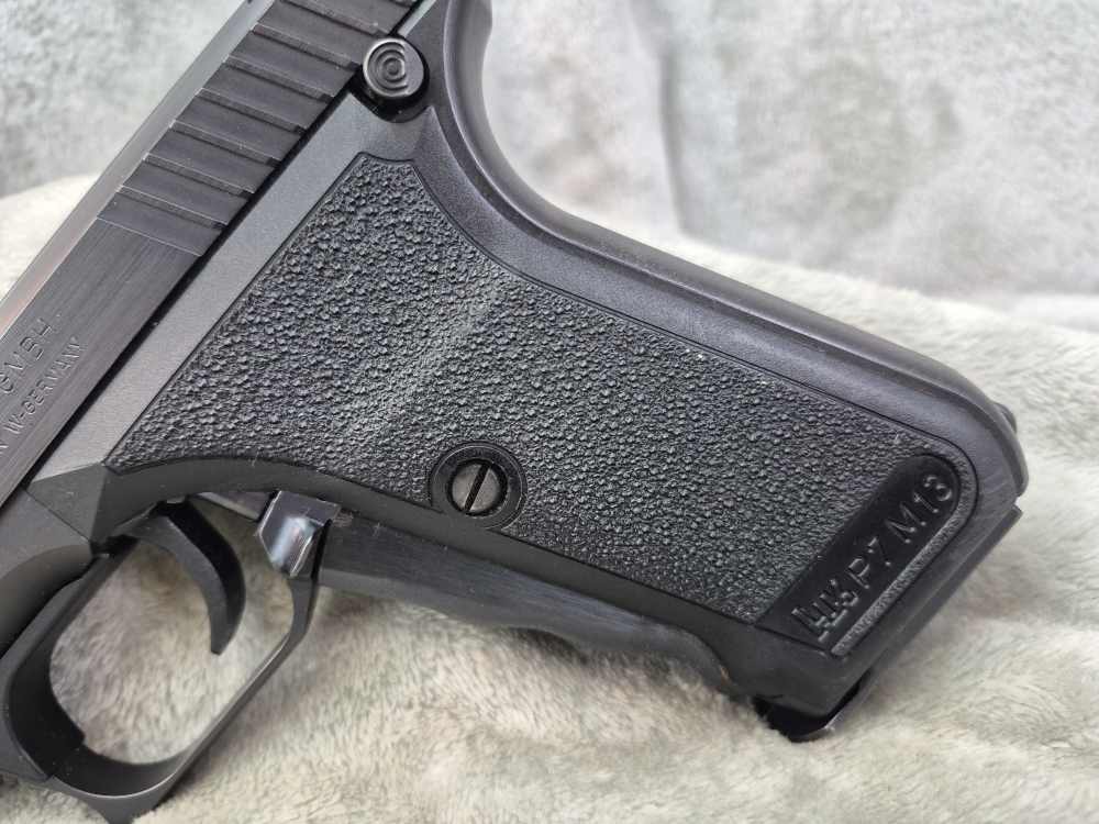 H&K P7 M13 9mm – Factory Box & Two Mags – Made in 1986 – EXCELLENT! -img-5