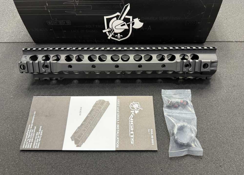 Knights Armament 13.5" URX 3.1 Rail - NOS-img-1