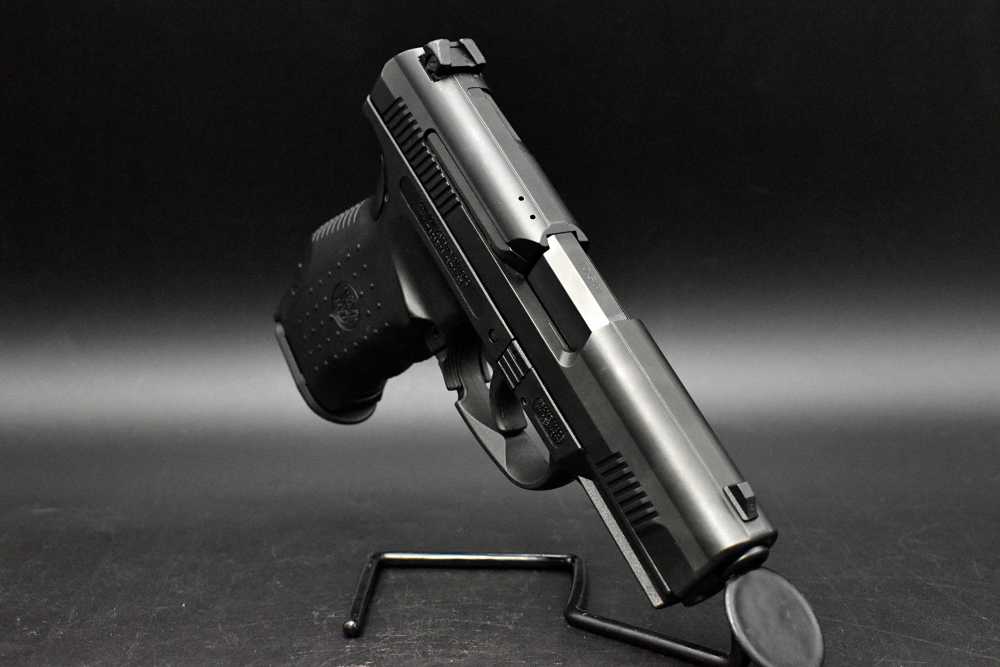 2000 Smith & Wesson SW99 .40 S&W Walther Frame Decocker DA/SA Striker-img-8