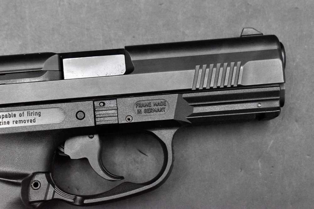 2000 Smith & Wesson SW99 .40 S&W Walther Frame Decocker DA/SA Striker-img-33