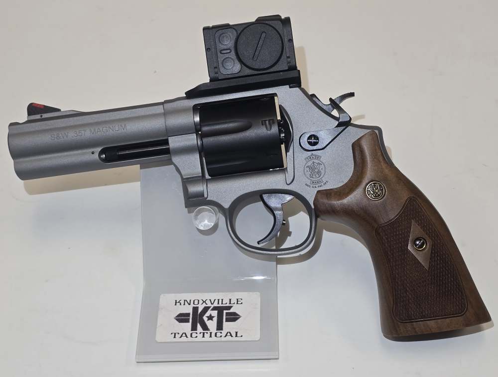 NEW Smith & Wesson 686-8 Plus Spec Series VI 4.13" 357 Mag 022188904550 -img-3