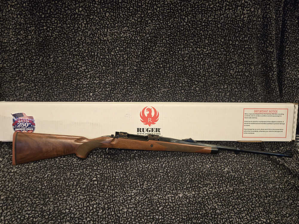 Ruger M77 Hawkeye 250th ANNIVERSARY COMMEMORATIVE 30-06 67114 1 OF 250-img-9