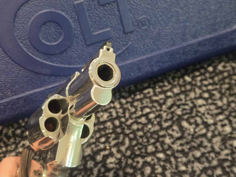 COLT ANACONDA 44 MAGNUM 2.625" BARREL ROUND BUTT RARE NEW ANACONDA-RSP2TS-img-3