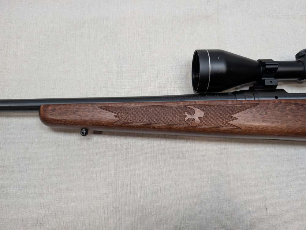 Savage Model 11 .223 Rem Bolt Action Rifle 22" Tasco 3-9x50 Excellent-img-9