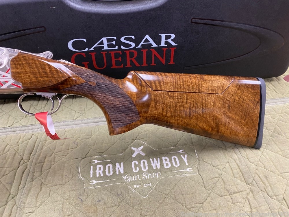 Caesar Guerini Invictus ArtCo Sporting 12GA 32'' AdJ Stock Trap Skeet -img-3