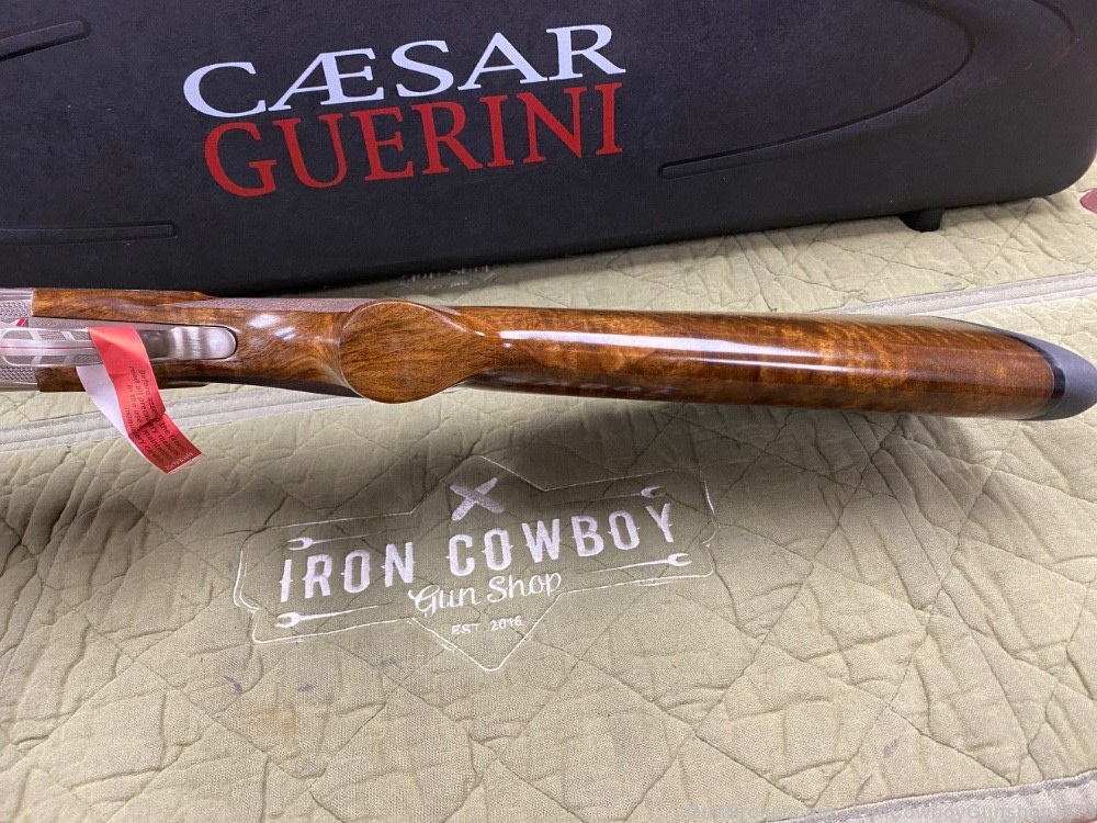 Caesar Guerini Invictus ArtCo Sporting 12GA 32'' AdJ Stock Trap Skeet -img-4