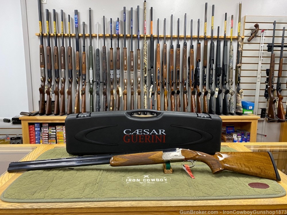 Caesar Guerini Invictis 1 Sporting 12GA 32'' Trap Skeet Sporting Clays -img-2