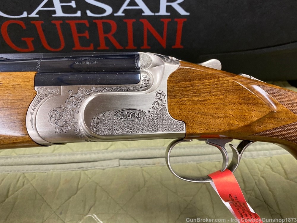 Caesar Guerini Invictis 1 Sporting 12GA 32'' Trap Skeet Sporting Clays -img-11