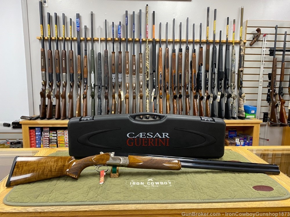 Caesar Guerini Invictis 1 Sporting 12GA 32'' Trap Skeet Sporting Clays -img-1