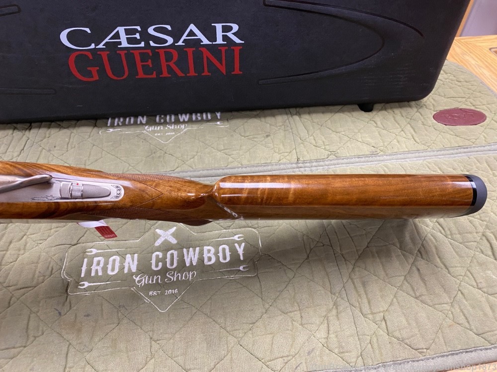 Caesar Guerini Invictis 1 Sporting 12GA 32'' Trap Skeet Sporting Clays -img-5