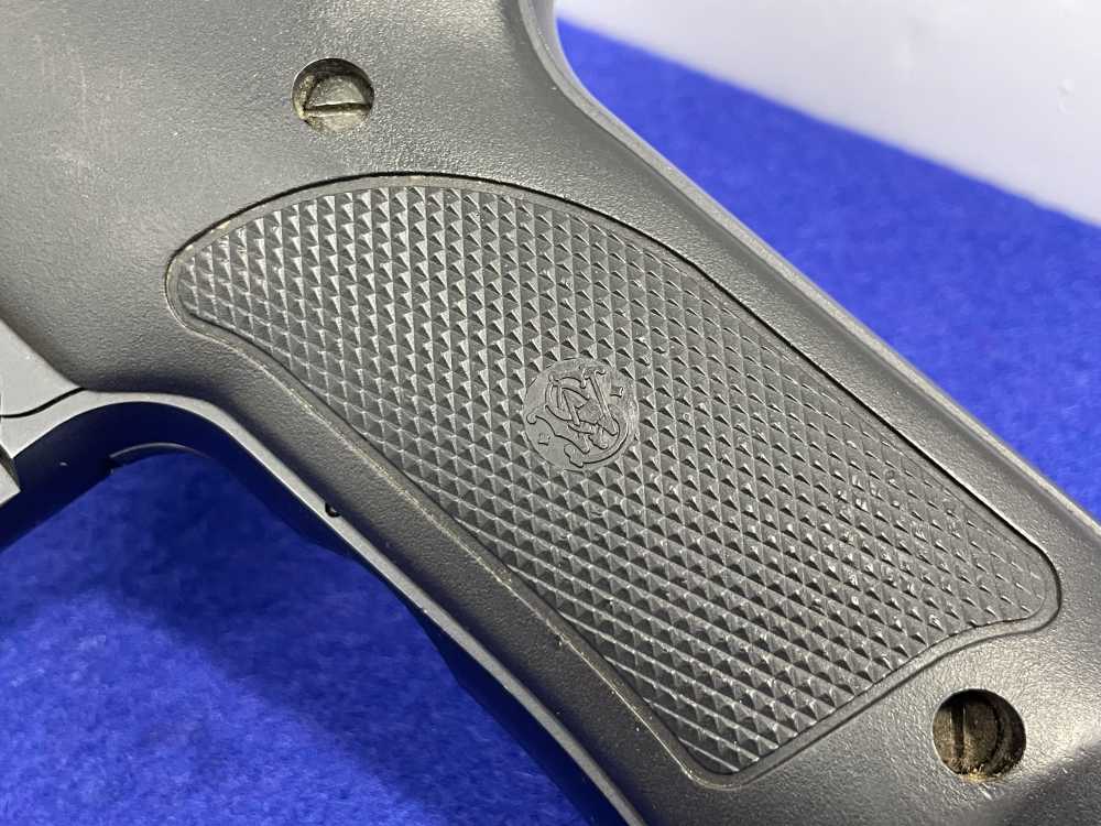 1994 Smith & Wesson Model 422 .22LR 6" Blued *LOW BORE AXIS SEMI-AUTO*-img-5