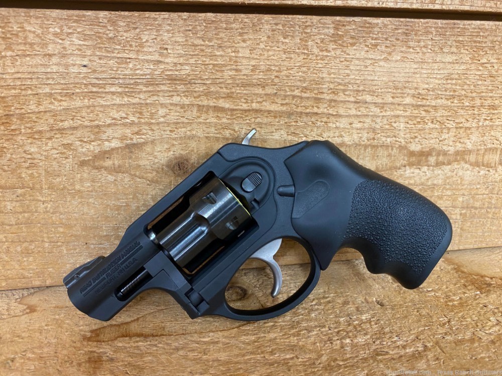 RUG LCRX 22MAG 1.87 HOGUE TAMER GRIP NIB-img-1