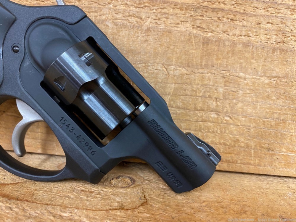 RUG LCRX 22MAG 1.87 HOGUE TAMER GRIP NIB-img-3