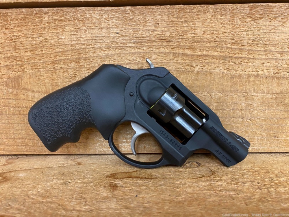 RUG LCRX 22MAG 1.87 HOGUE TAMER GRIP NIB-img-0