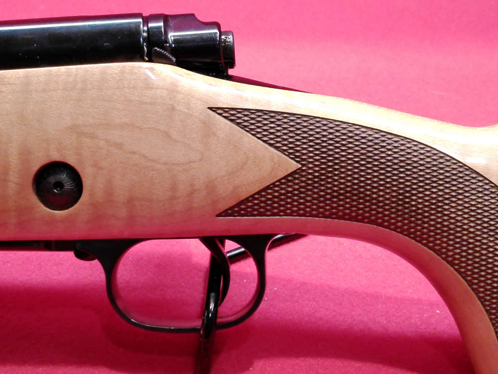 Winchester 70 Super Grade Maple .308 Win Blue 22" STUNNING LIKE NEW-img-9